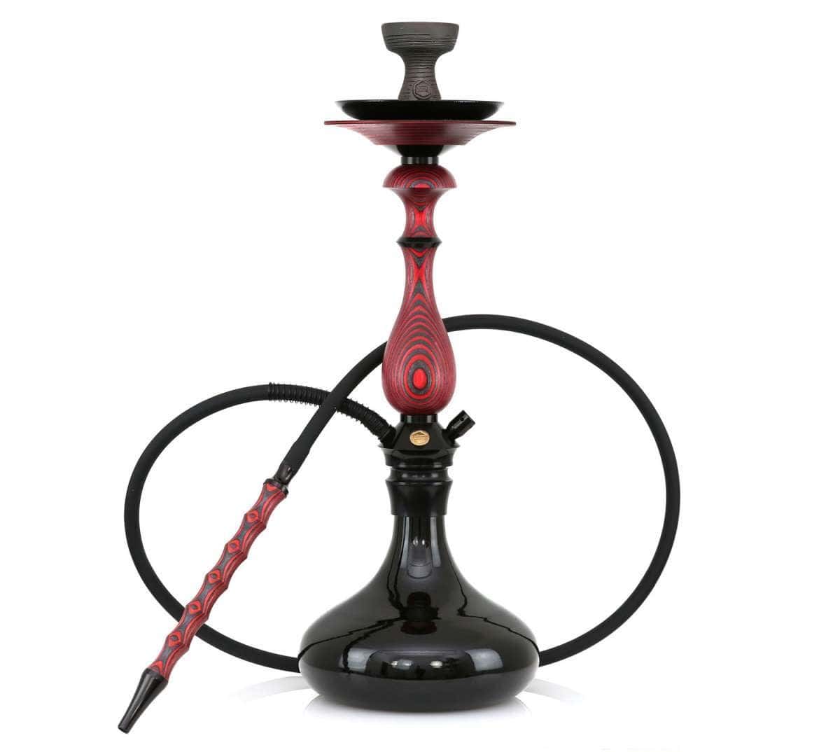 Japona Hookah Amur Red-Black cachimba rusa de 60 cm con acabado rojo y negro exclusivo, verdadera obra maestra con mástil de madera tostada con formas enlazadas y partes en acero inoxidable, plato con parte de acero y madera y base de cristal soplado a mano con encaje a presión en The Good Shisha