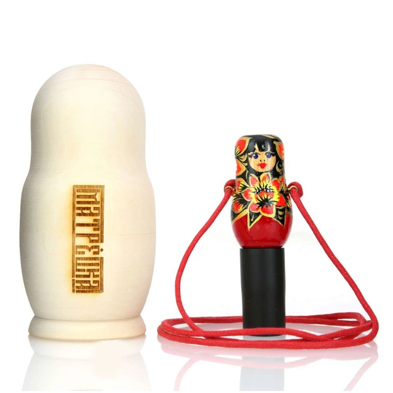 boquilla Werkbund Matryoshka para cachimba con diseño de muñeca rusa y cordón rojo