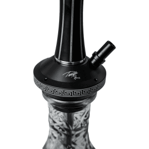 Cachimba Diavla x Dionibi edición limitada 250 unidades del modelo Turbo Mini de 38 cm en acero inoxidable V2A y poliacetal con purga Up-Down vertical, difusor regulable y base tallada en The Good Shisha
