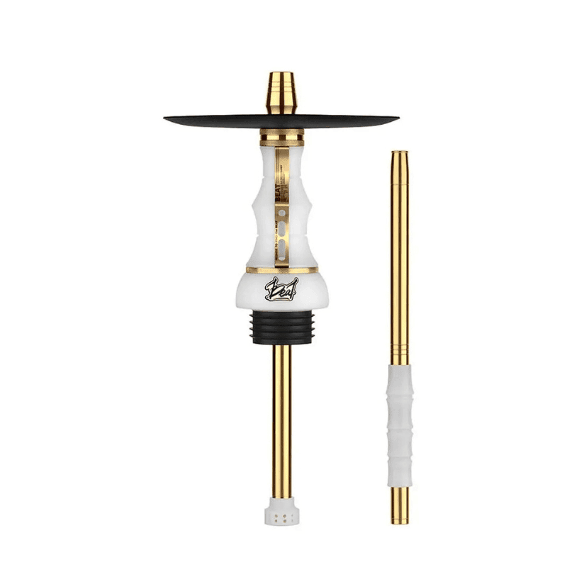 Cachimba Alpha Beat White Gold blanco con detalles dorados y purga vertical efecto ola