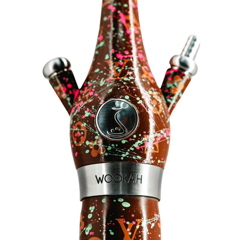 Cachimba Wookah Custom LV exclusiva en madera artesanal con logos LV personalizados a mano