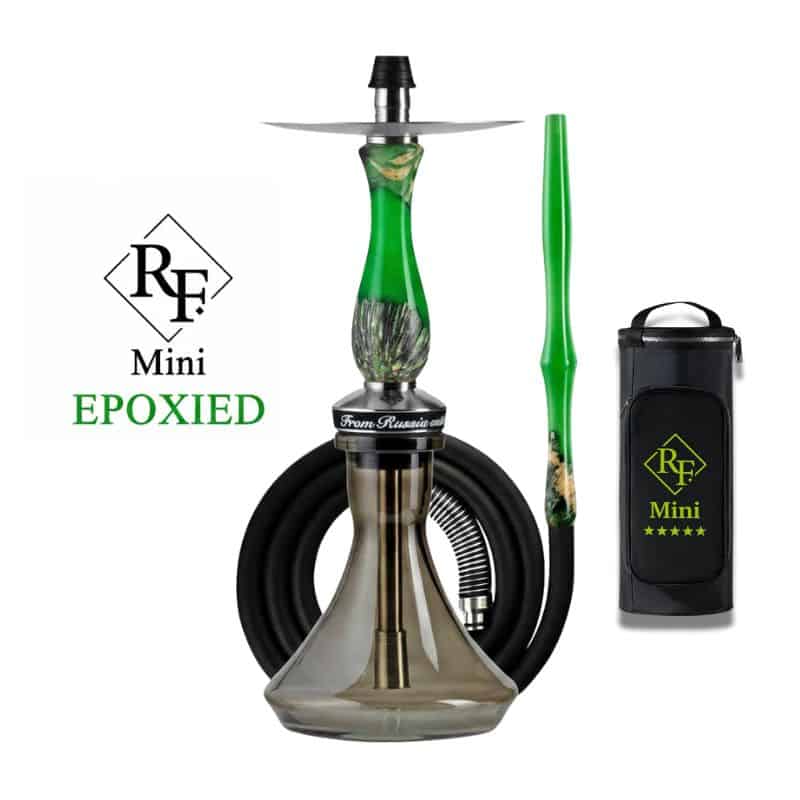 Cachimba RF Mini Epoxied color verde con mástil de madera y resina sobre fondo blanco.