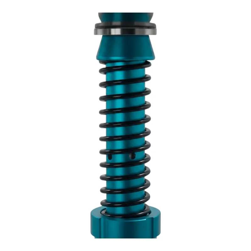 Cachimba Diavla Turbine de 40 cm fabricada completamente en aluminio con mástil tipo amortiguador deportivo, sistema de purga horizontal integrada, boquilla aluminio y mochila de transporte en The Good Shisha